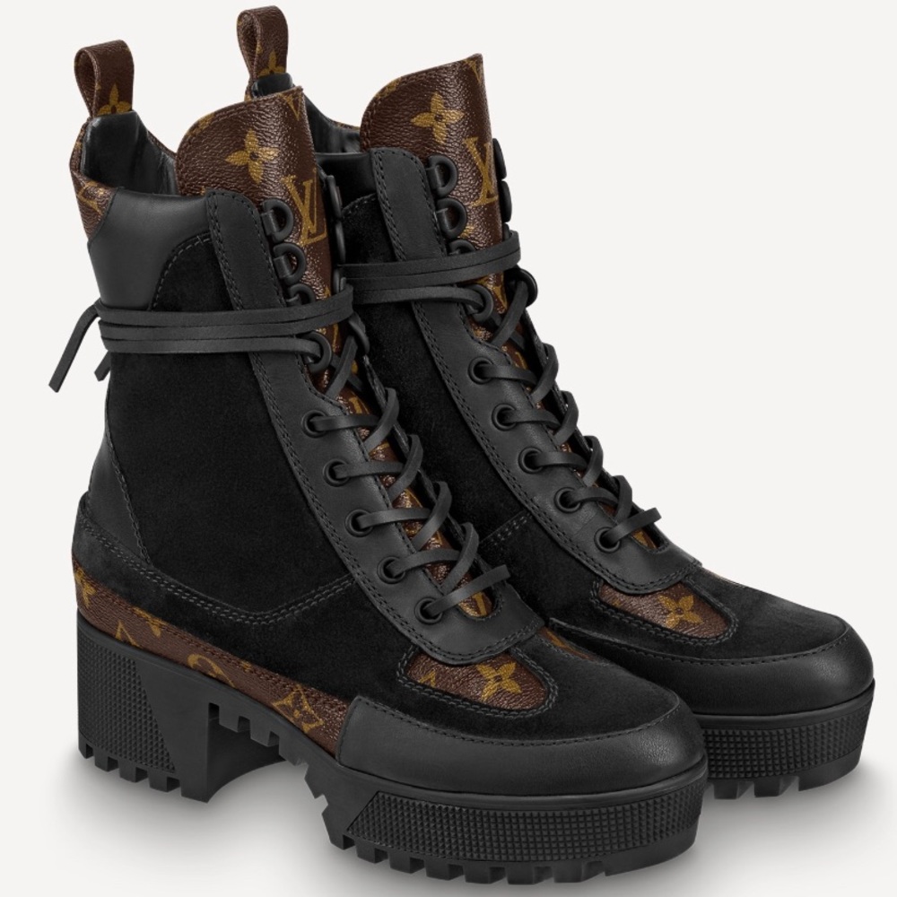 Louis Vuitton Laureate Desert Boots